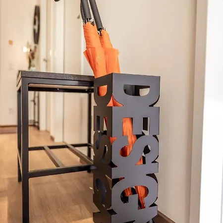 Alp Living Self-check In Apartment *