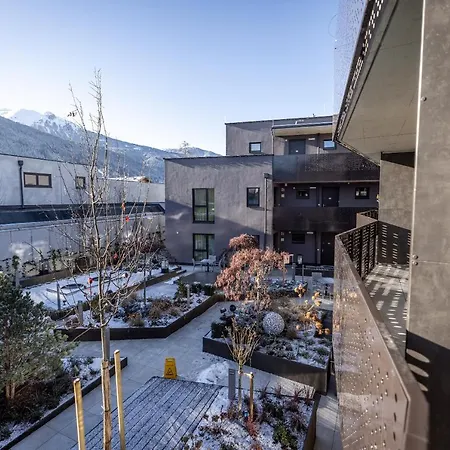 Alp Living Self-check In إنسبروك