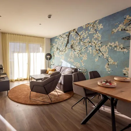 Alp Living Self-check In Apartamento *