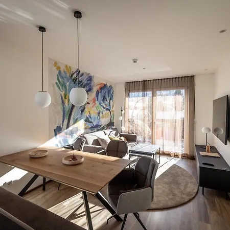 Alp Living Self-check In Apartamento