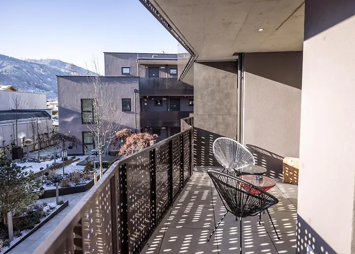 Alp Living Self-check In